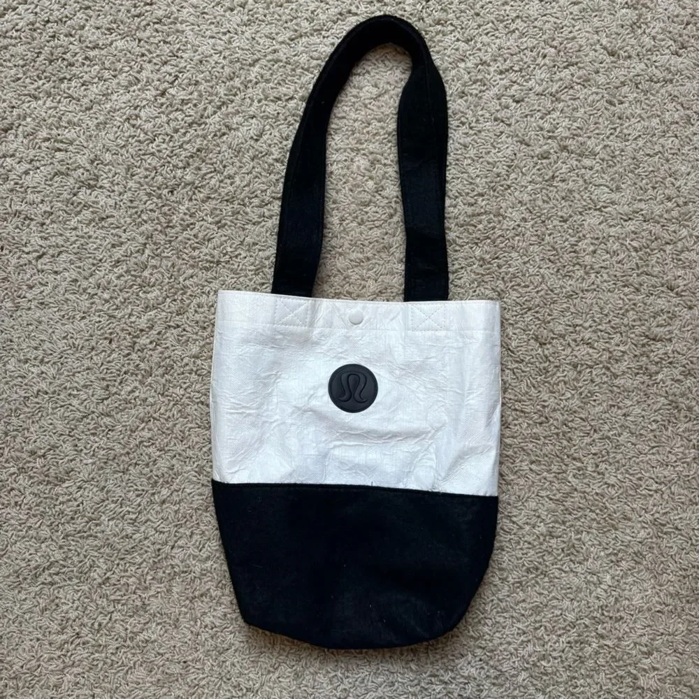 lululemon athletica | Bags | Lululemon Reusabletote Bag Black White Canvas And Felt | Poshmark lululemon athletica | Bags | Lululemon Reusabletote Bag Black White Canvas And Felt | Poshmark